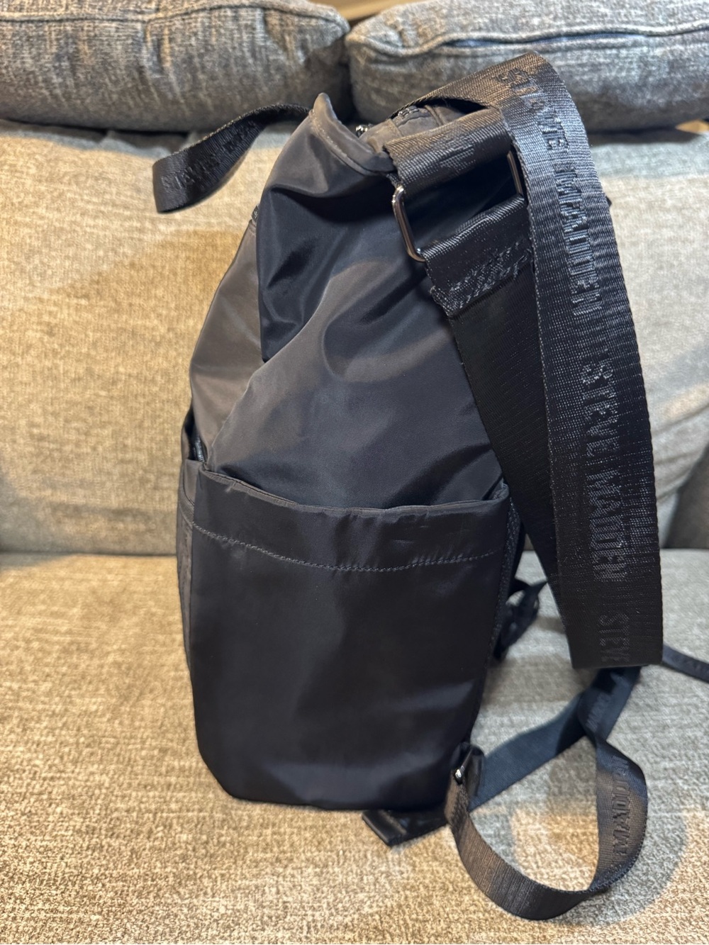Steve Madden BMedhy Black Convertable  Backpack Style Tote - Picture 3 of 14